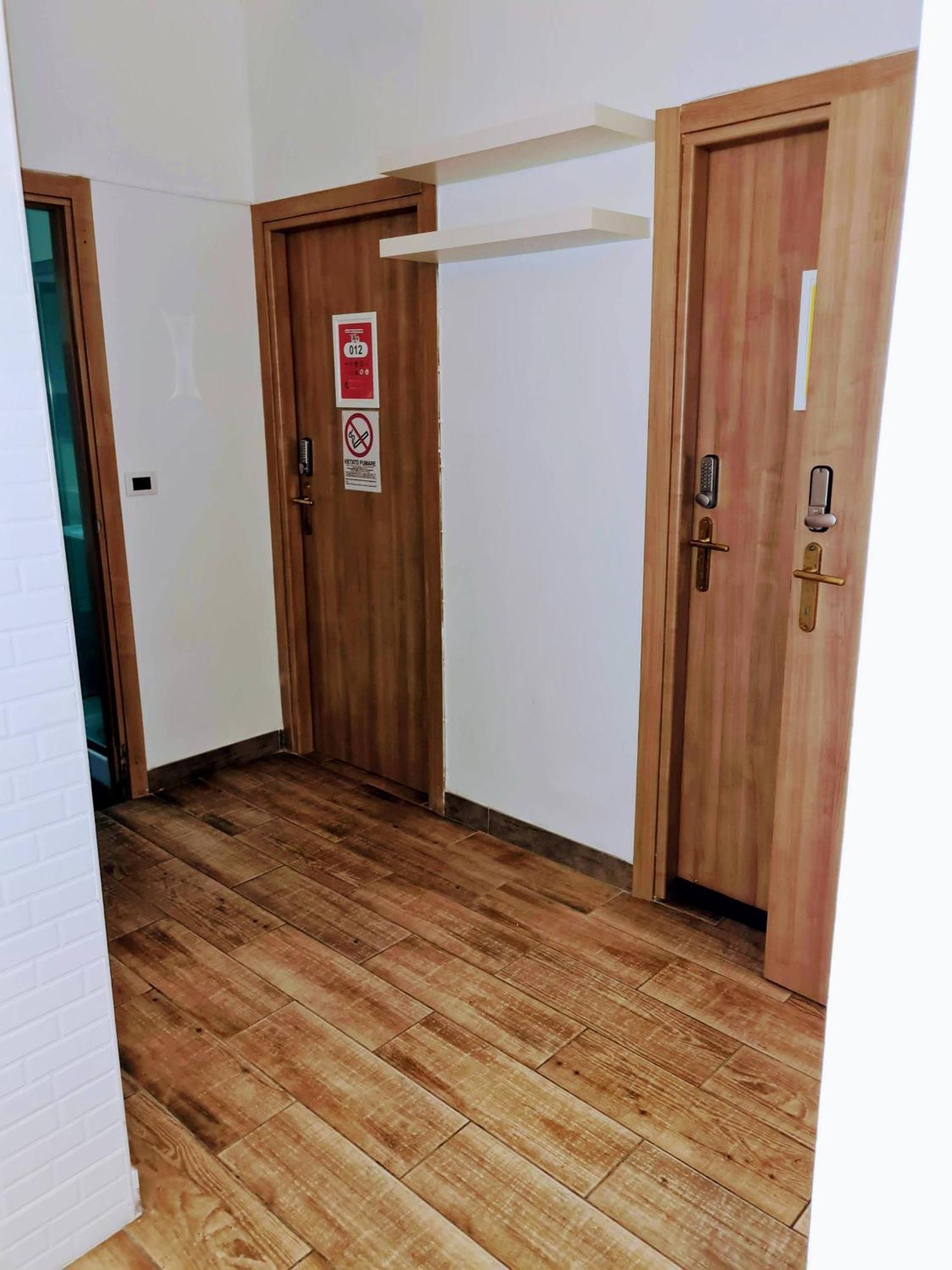 Europe Station Rooms 파르마 외부 사진