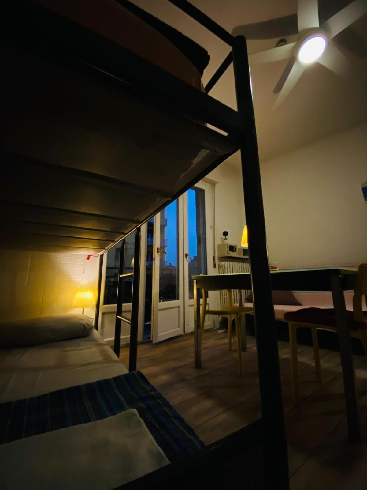 Europe Station Rooms 파르마 외부 사진